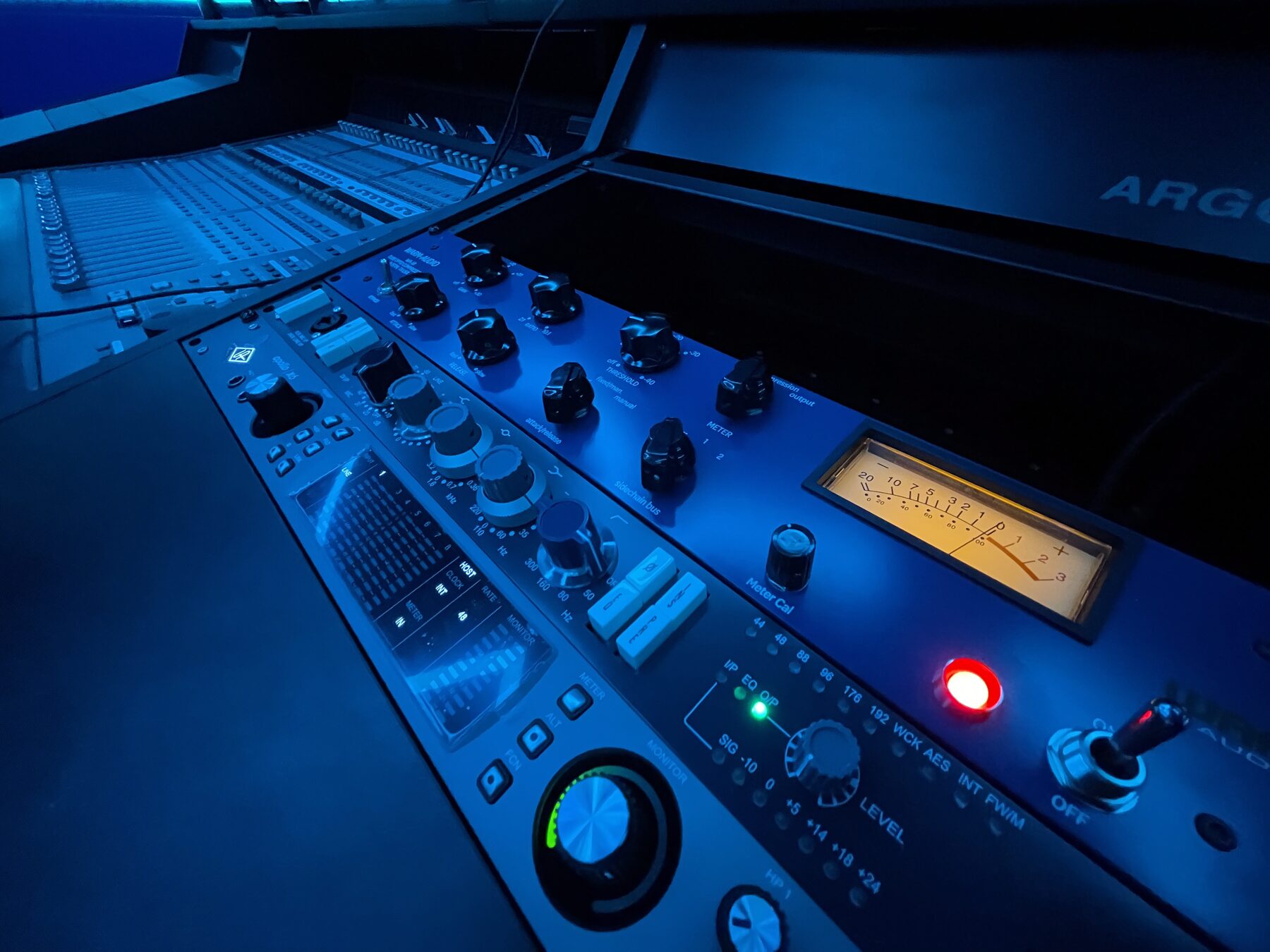 Console Neve & Argosy
